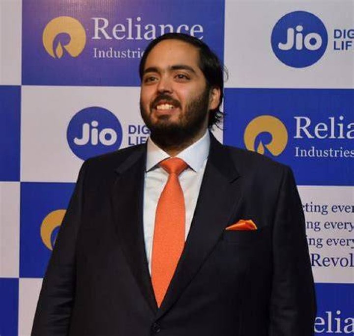 Anant Ambani Wiki, Biography, Age, Wife, Net worth, Family, Education