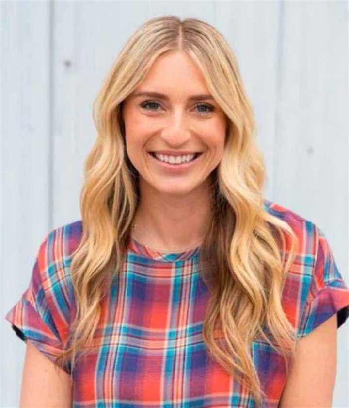 Jasmine Roth Wiki, Bio, Age, Salary, Husband, Net Worth, HGTV Height
